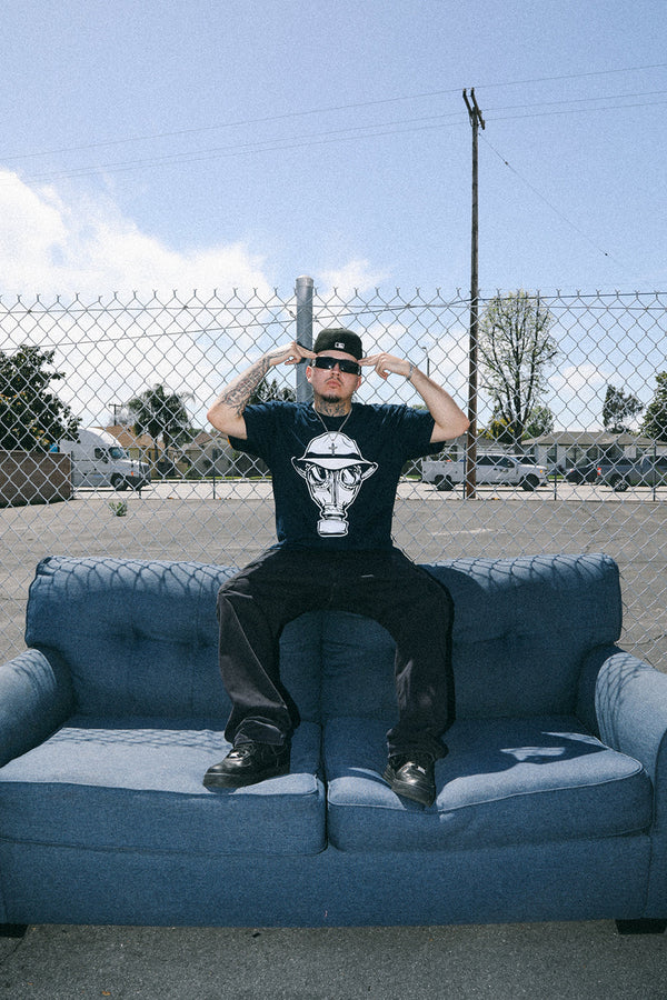 BLUE GAS MASK TEE