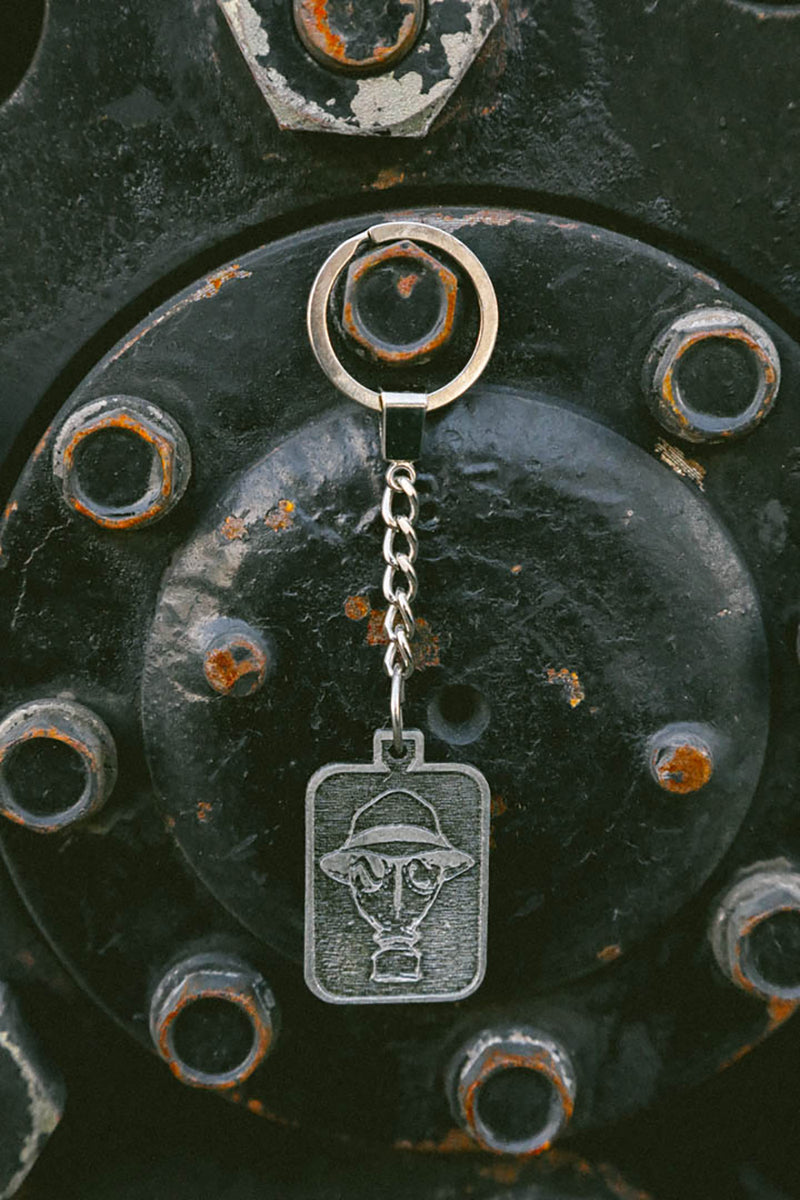 THEPSYCHOREALM-GASMASKKEYCHAINS