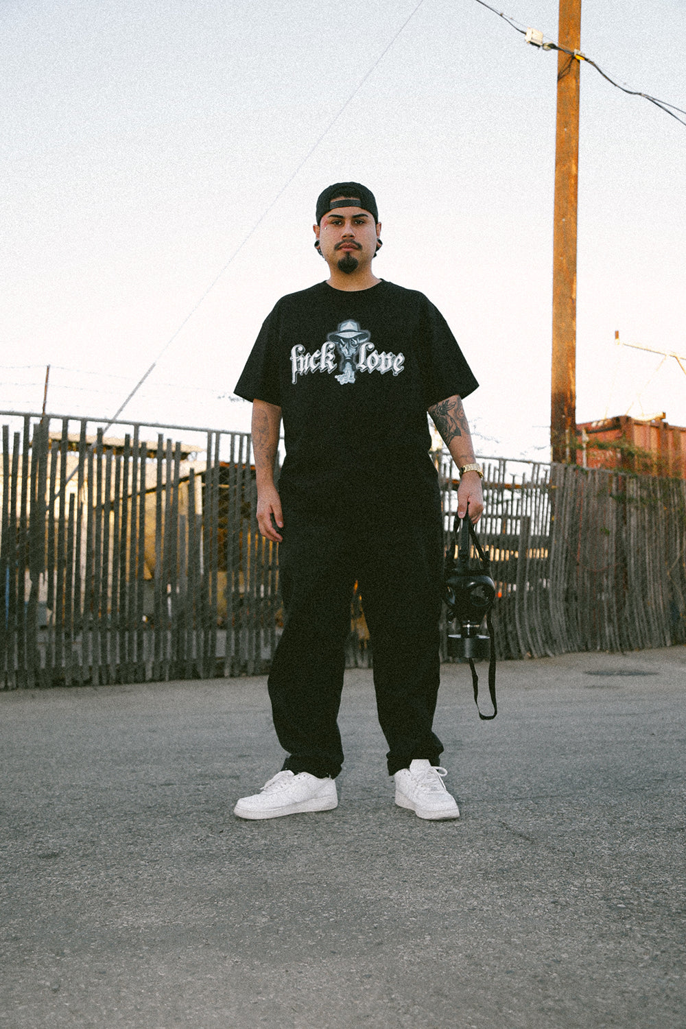 FUCK LOVE GAS MASK – The Psycho Shop / Psycho Realm Merchandise