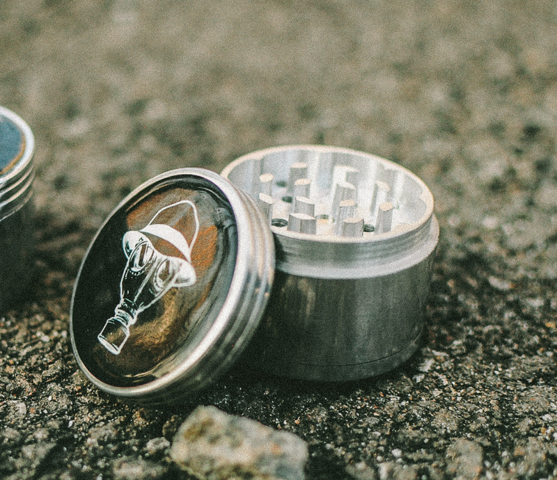 GAS MASK PSYCHO REALM HERB GRINDER