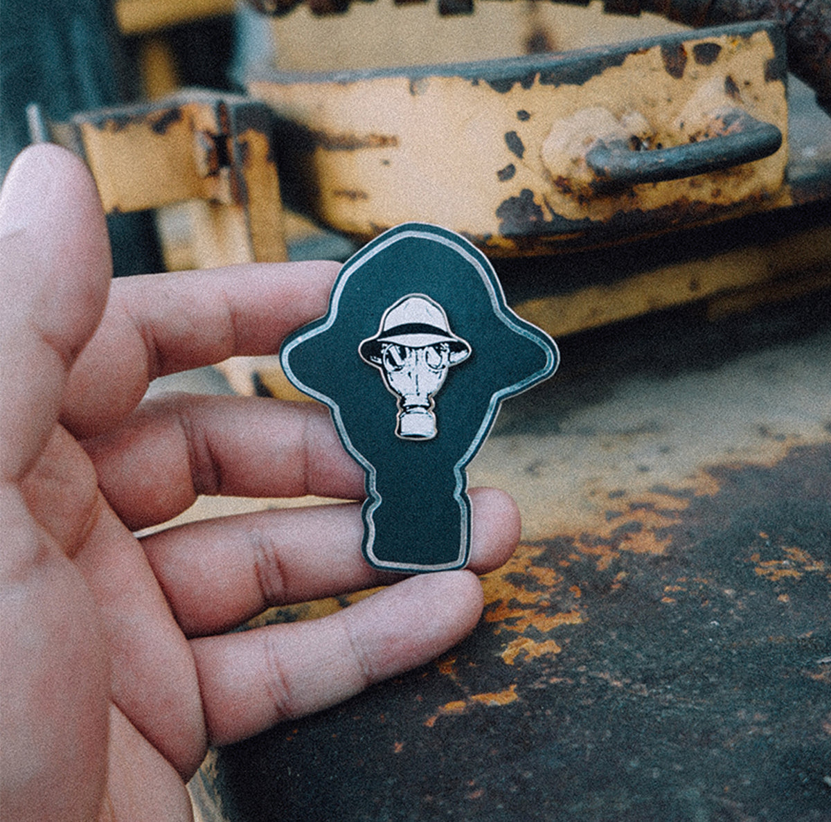 Gas Mask Pin White – The Psycho Shop / Psycho Realm Merchandise