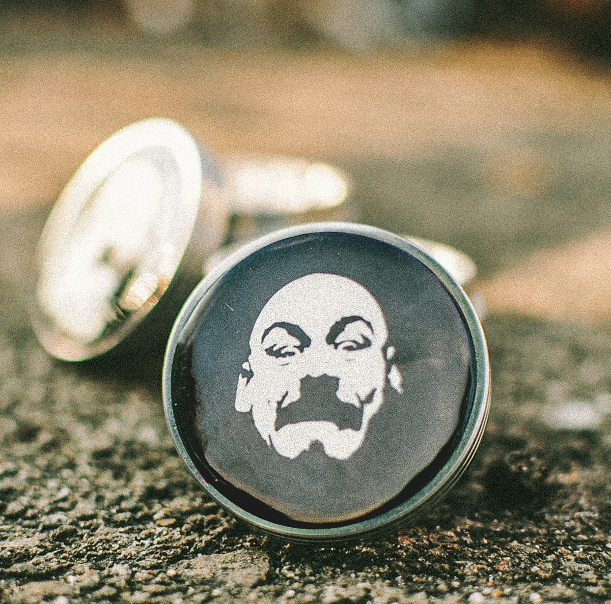 Big Duke Psycho Realm Herb Grinder with pollen catcher – The Psycho ...